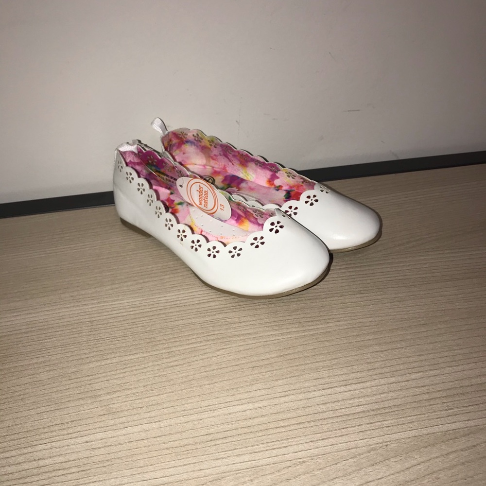 Brand New Wonder Nation Flats!